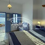 Traditional Seafront Family House *