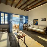 Traditional Seafront Family House *