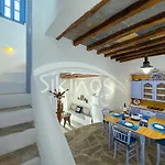 Traditional Seafront Family House Casa vacanze *