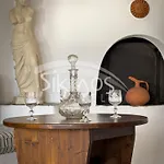 Traditional Seafront Family House *