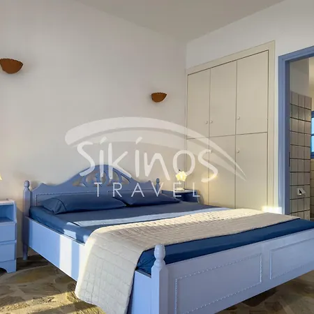 Traditional Seafront Family House Casa vacanze Síkinos