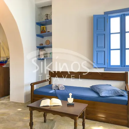 Traditional Seafront Family House *