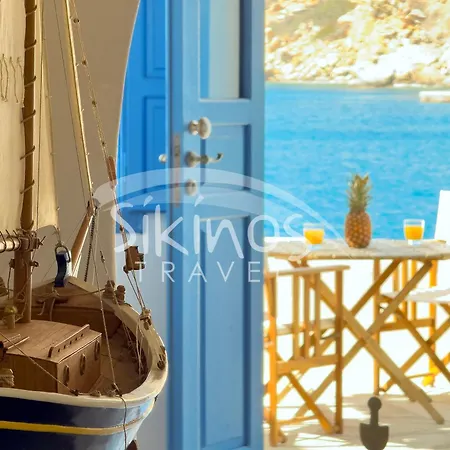 Traditional Seafront Family House *